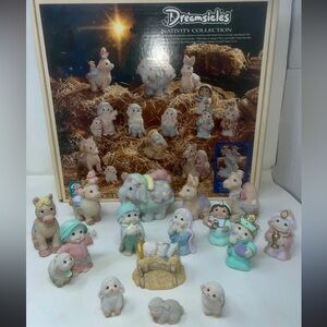 VINTAGE 1995 DREAMSICLES Nativity Collection Figurines nib Christmas nativity
